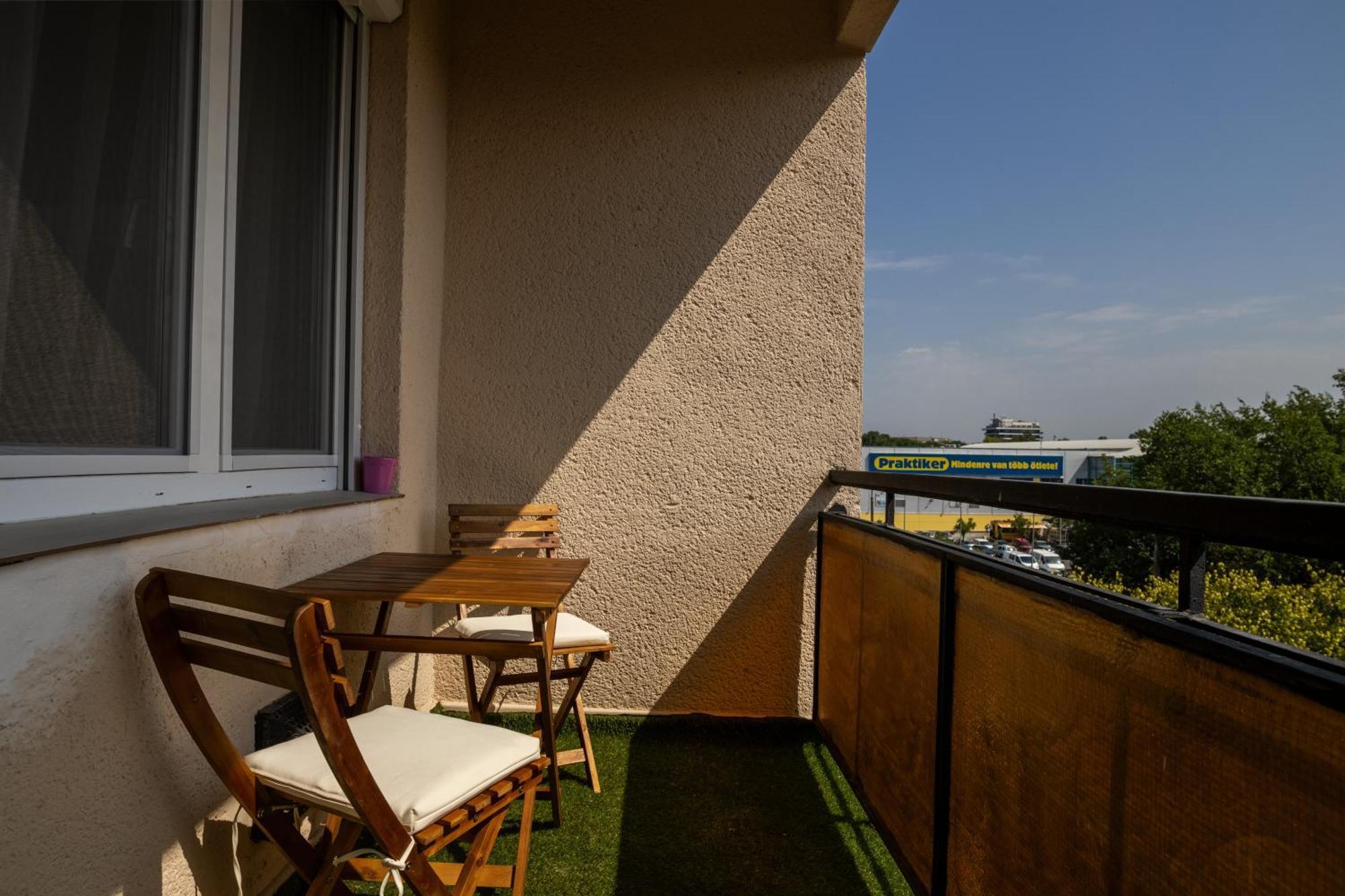 Malompark Apartman With Free Parking Debrecen Dış mekan fotoğraf